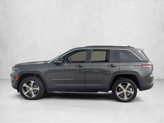 Used 2024 Jeep Grand Cherokee Limited 4xe w/ Luxury Tech Group II AWD/4WD image 9
