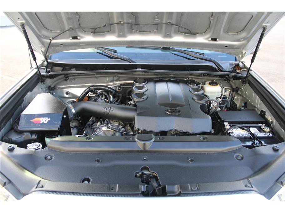 Used 2013 Toyota 4Runner SR5 w/ Convenience Pkg image 30
