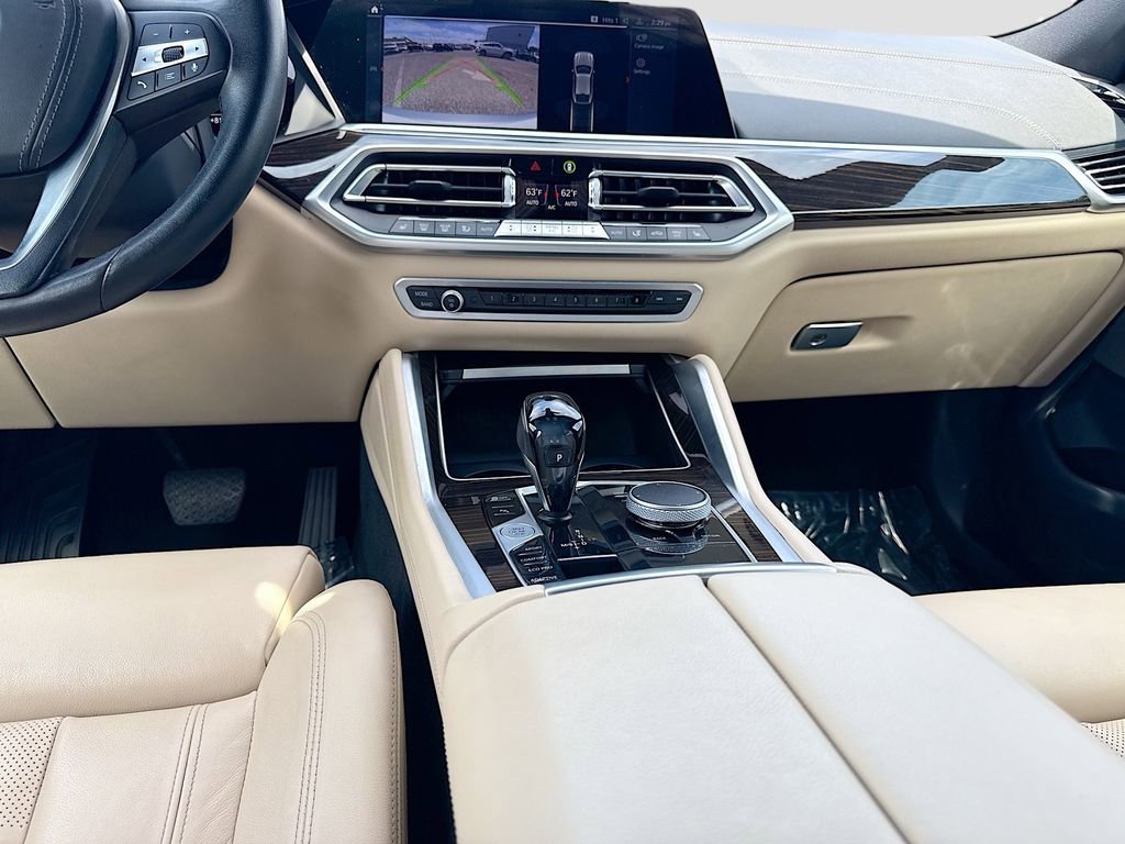 Used 2021 BMW X6 sDrive40i w/ Premium Package image 19