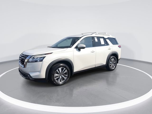 Certified 2023 Nissan Pathfinder SL AWD/4WD video 4