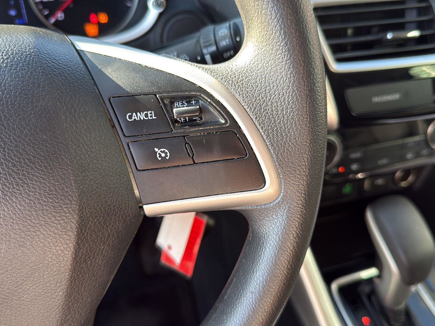 Used 2020 Mitsubishi Eclipse Cross ES FWD image 20