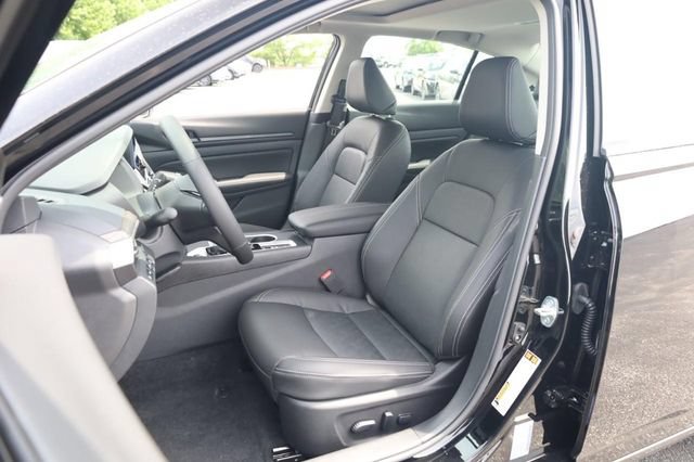 New 2026 Nissan Altima 2.5 SV w/ SV Premium Package FWD image 8