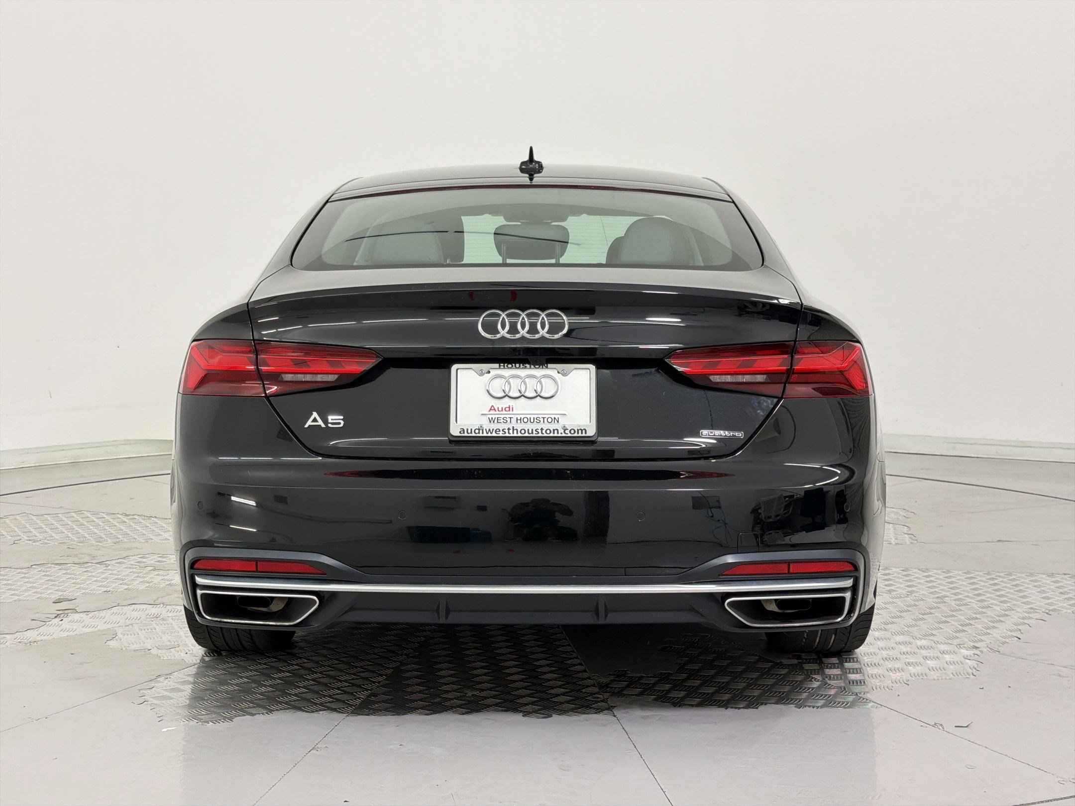 Used 2023 Audi A5 2.0T Premium w/ Convenience Package AWD/4WD image 10