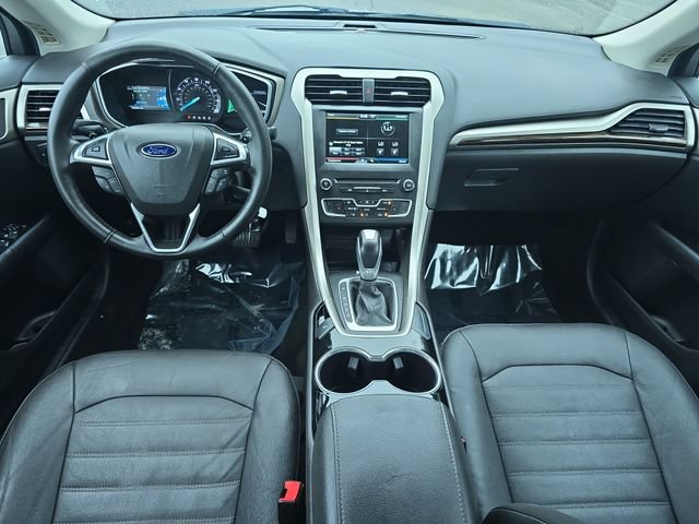 Used 2016 Ford Fusion SE w/ Equipment Group 202A AWD/4WD image 19