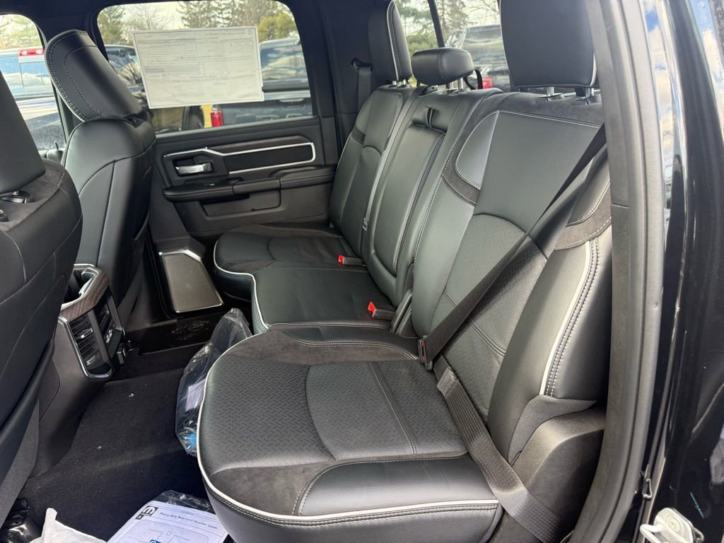 New 2025 RAM 2500 Laramie image 46