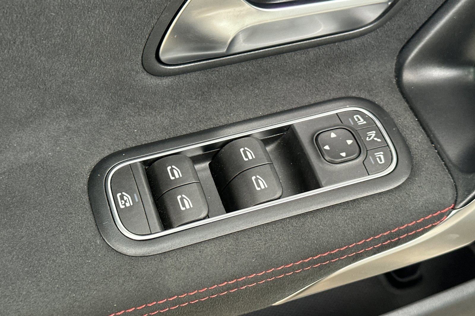 Certified 2025 Mercedes-Benz CLA 250 image 13