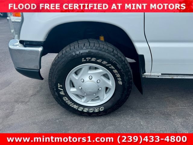 Used 2015 Ford E-350 and Econoline 350 Super Duty w/ Power Windows & Locks Group RWD image 29