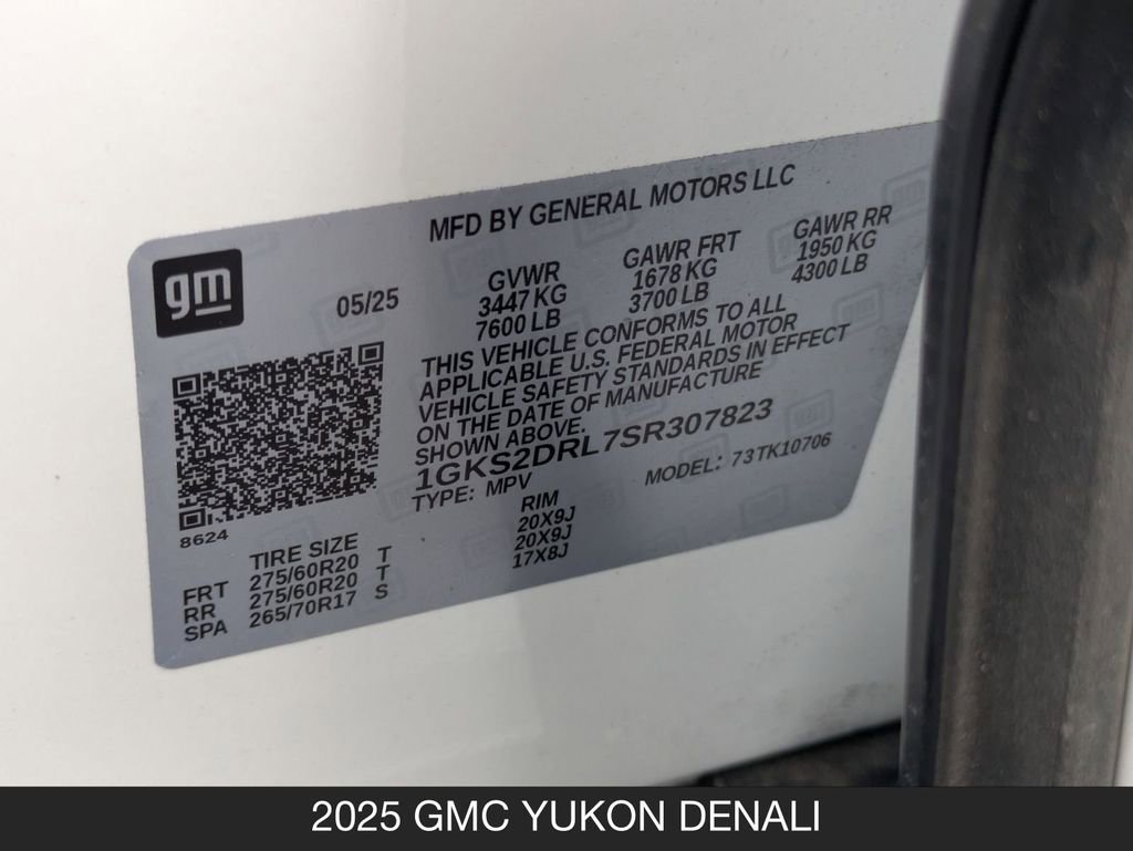 Used 2025 GMC Yukon Denali AWD/4WD image 26