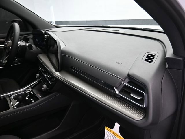 New 2026 Chevrolet Traverse LT w/ LPO, Floor Liner Package image 39