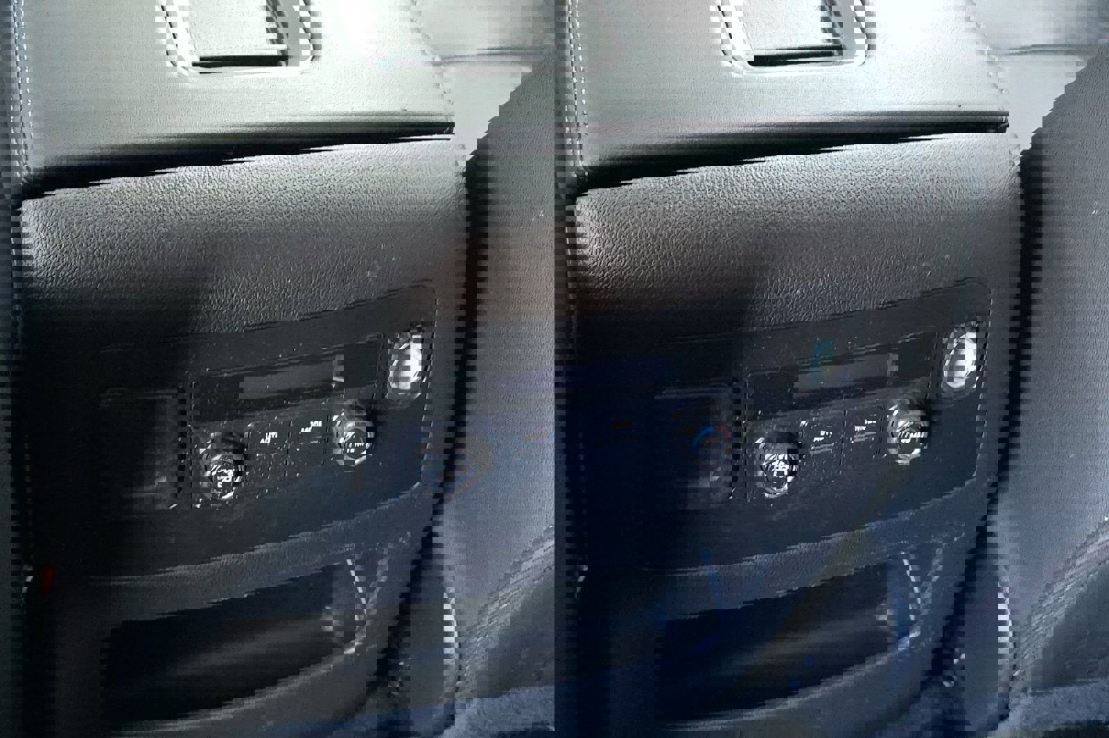 Used 2017 Chevrolet Tahoe LT image 14