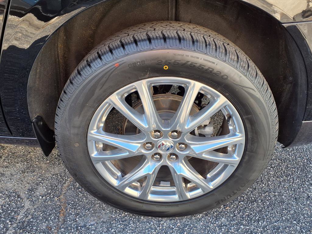 Used 2023 Buick Enclave Premium w/ Experience Buick Package image 21