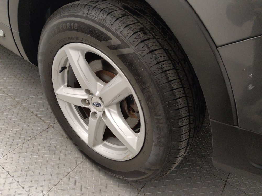 Used 2019 Ford Explorer XLT w/ Equipment Group 201A image 31