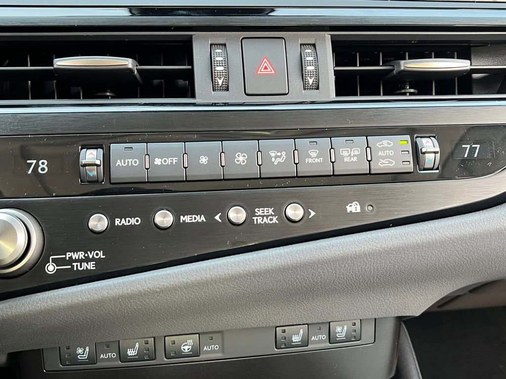 New 2025 Lexus ES 350 w/ Premium Package image 19