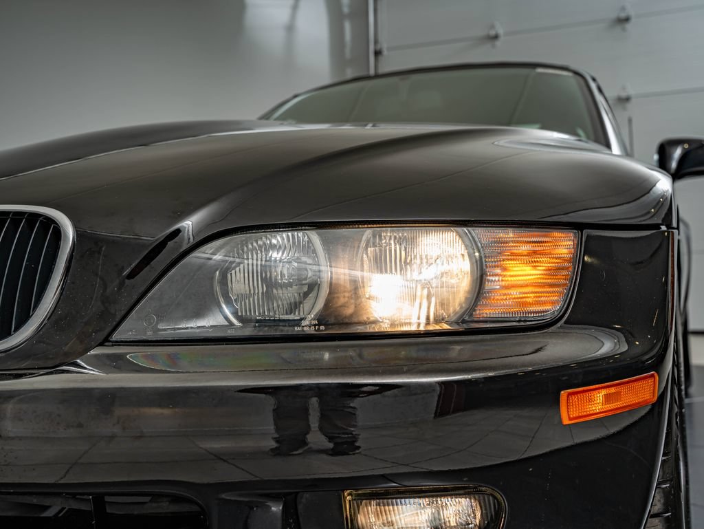 Used 2001 BMW Z3 2.5i RWD image 14