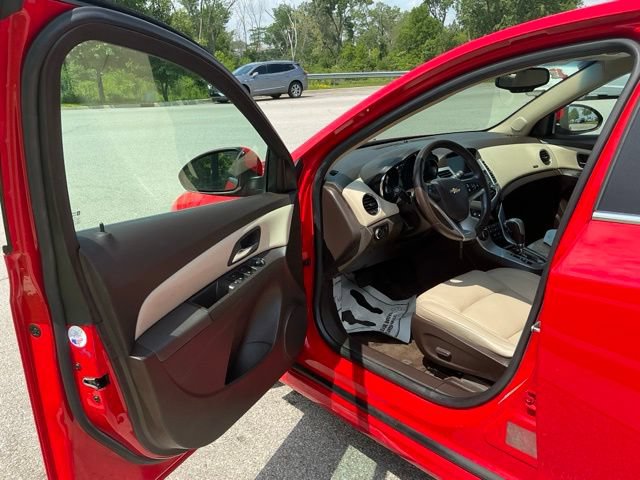 Used 2014 Chevrolet Cruze LTZ w/ RS Package FWD image 14