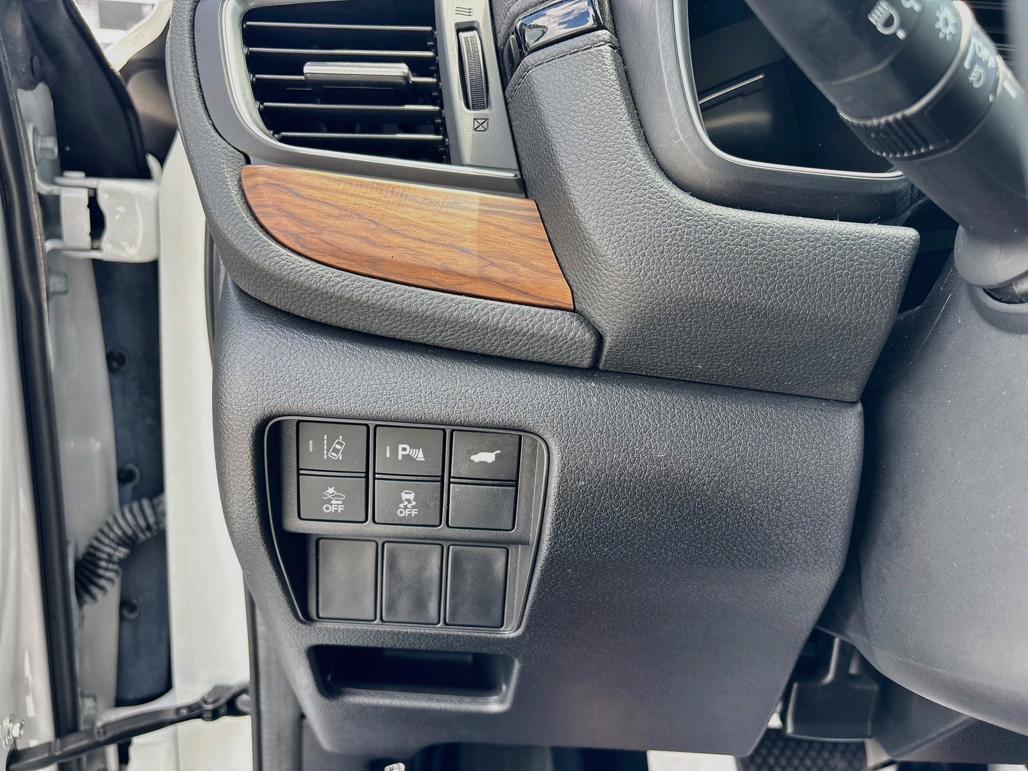 Used 2022 Honda CR-V Touring image 14
