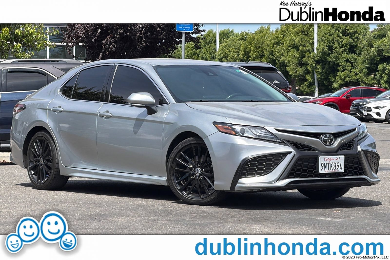 Used 2023 Toyota Camry XSE FWD image 1