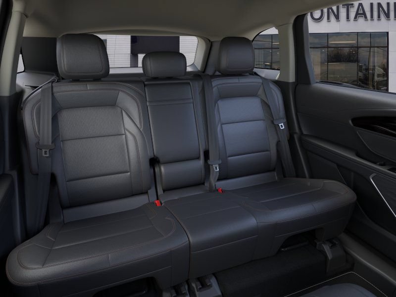 New 2026 Lincoln Nautilus Premier AWD/4WD image 11