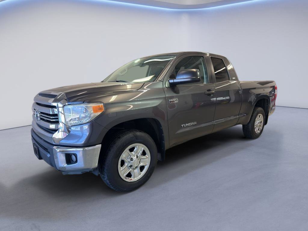Used 2016 Toyota Tundra SR5 AWD/4WD image 3