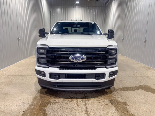 Used 2025 Ford F250 Platinum image 9