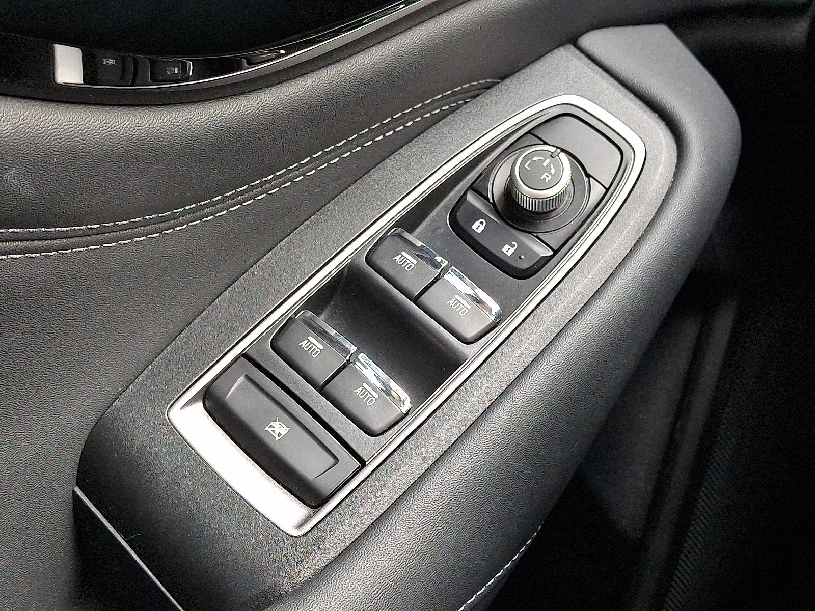 Used 2023 Subaru Legacy Limited image 24