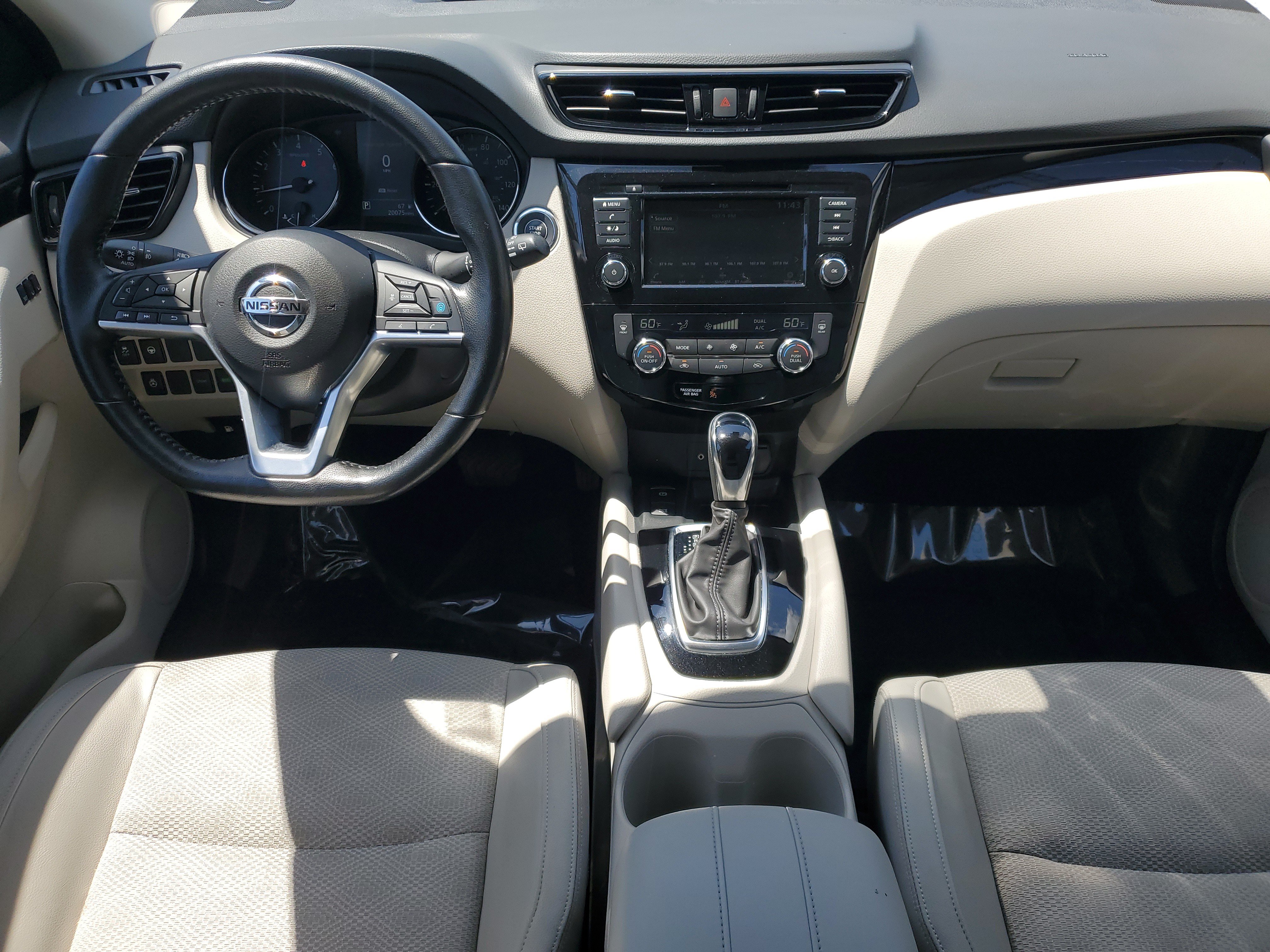 Certified 2022 Nissan Rogue Sport SV w/ Technology Package FWD image 15