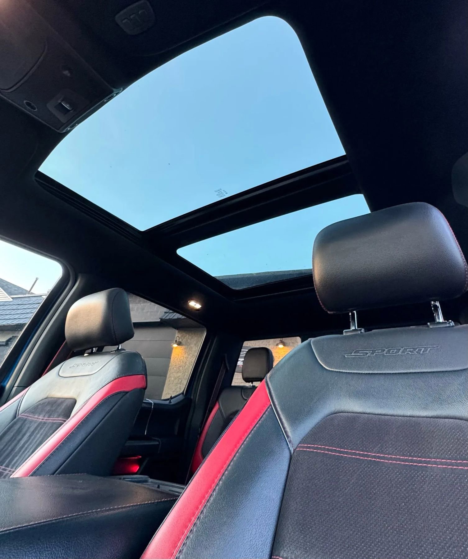 Used 2017 Ford F150 Lariat w/ Equipment Group 502A Luxury image 25