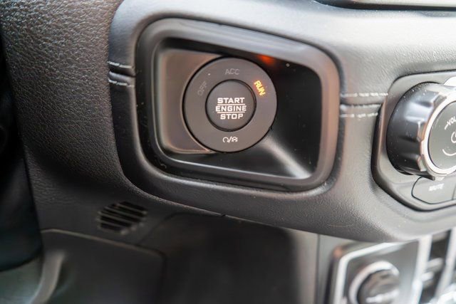 Used 2024 Jeep Wrangler Sahara AWD/4WD image 26