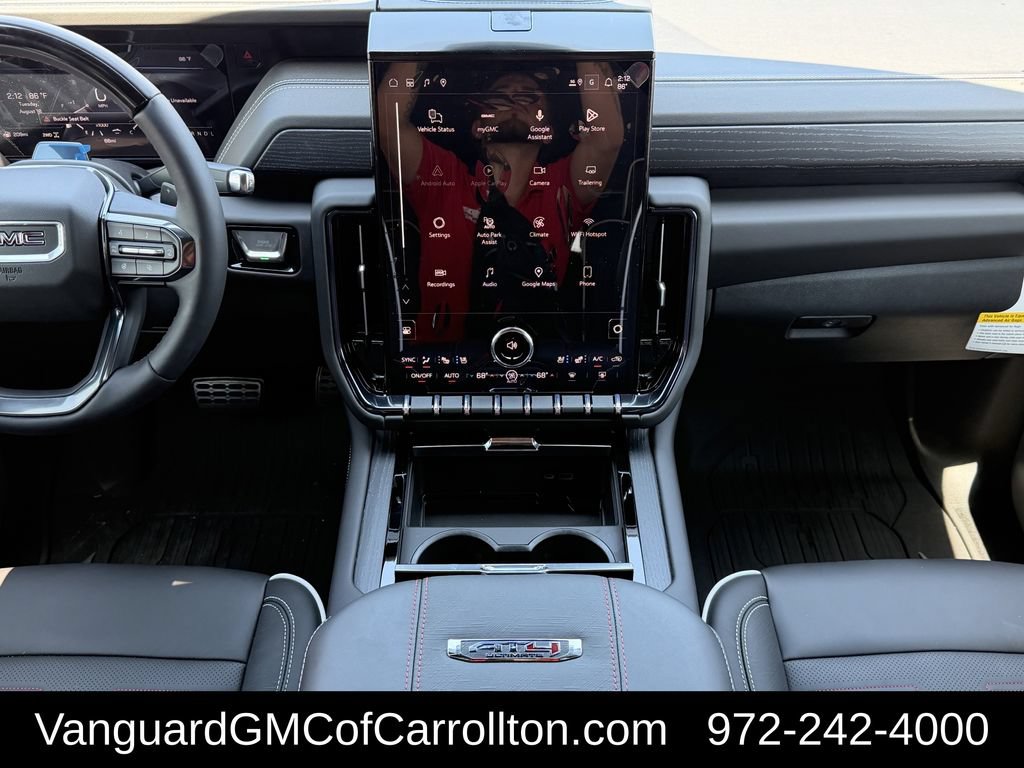 New 2026 GMC Yukon AT4 Ultimate w/ LPO, Floor Liner Package AWD/4WD image 13
