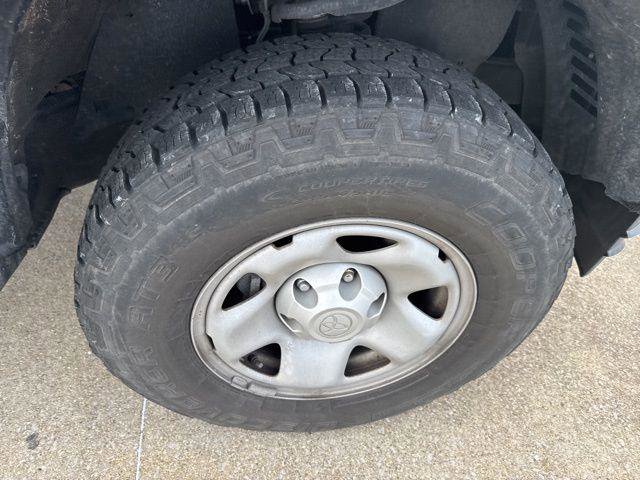 Certified 2019 Toyota Tacoma SR image 8