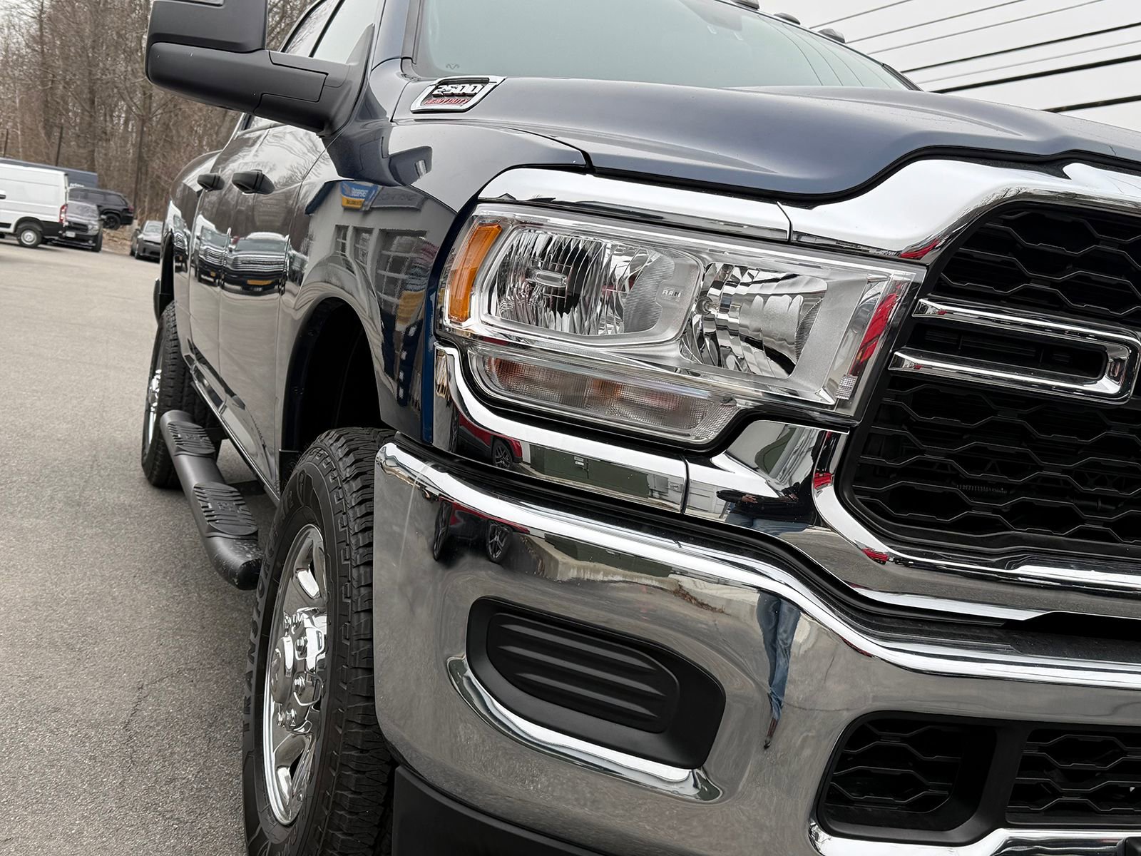 Used 2024 RAM 2500 Tradesman w/ Chrome Appearance Group image 14