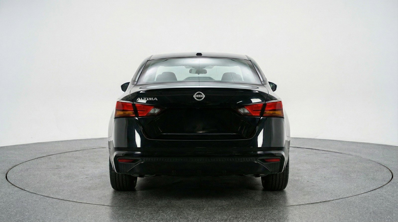 Used 2025 Nissan Altima 2.5 SV image 7