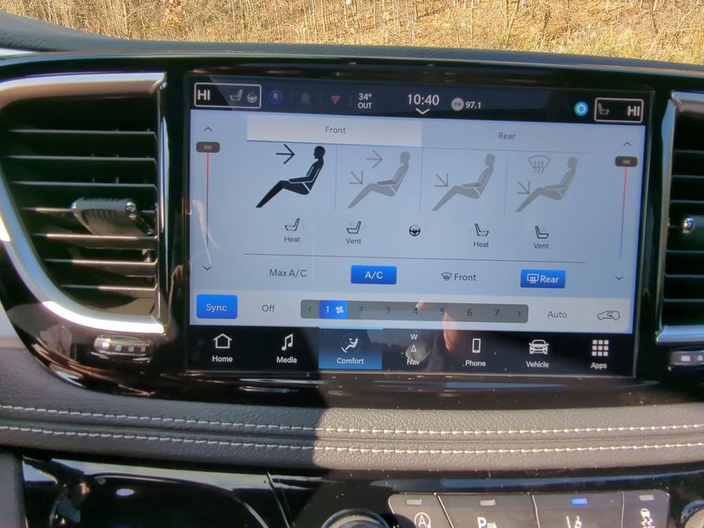 New 2026 Chrysler Pacifica Limited w/ S Appearance Package image 15