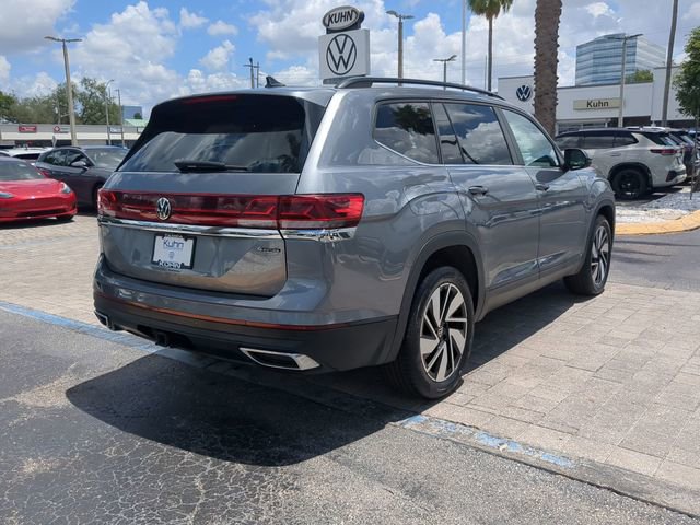 Used 2024 Volkswagen Atlas SE AWD/4WD image 4