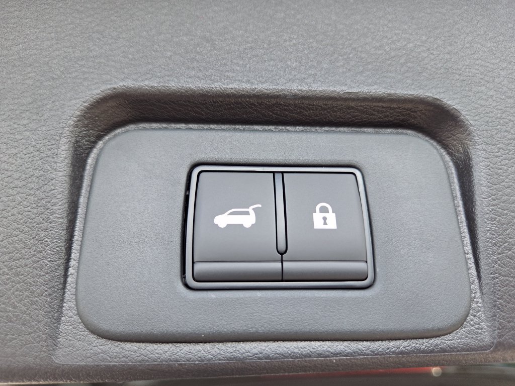New 2026 Nissan Rogue Dark Armor AWD/4WD image 18