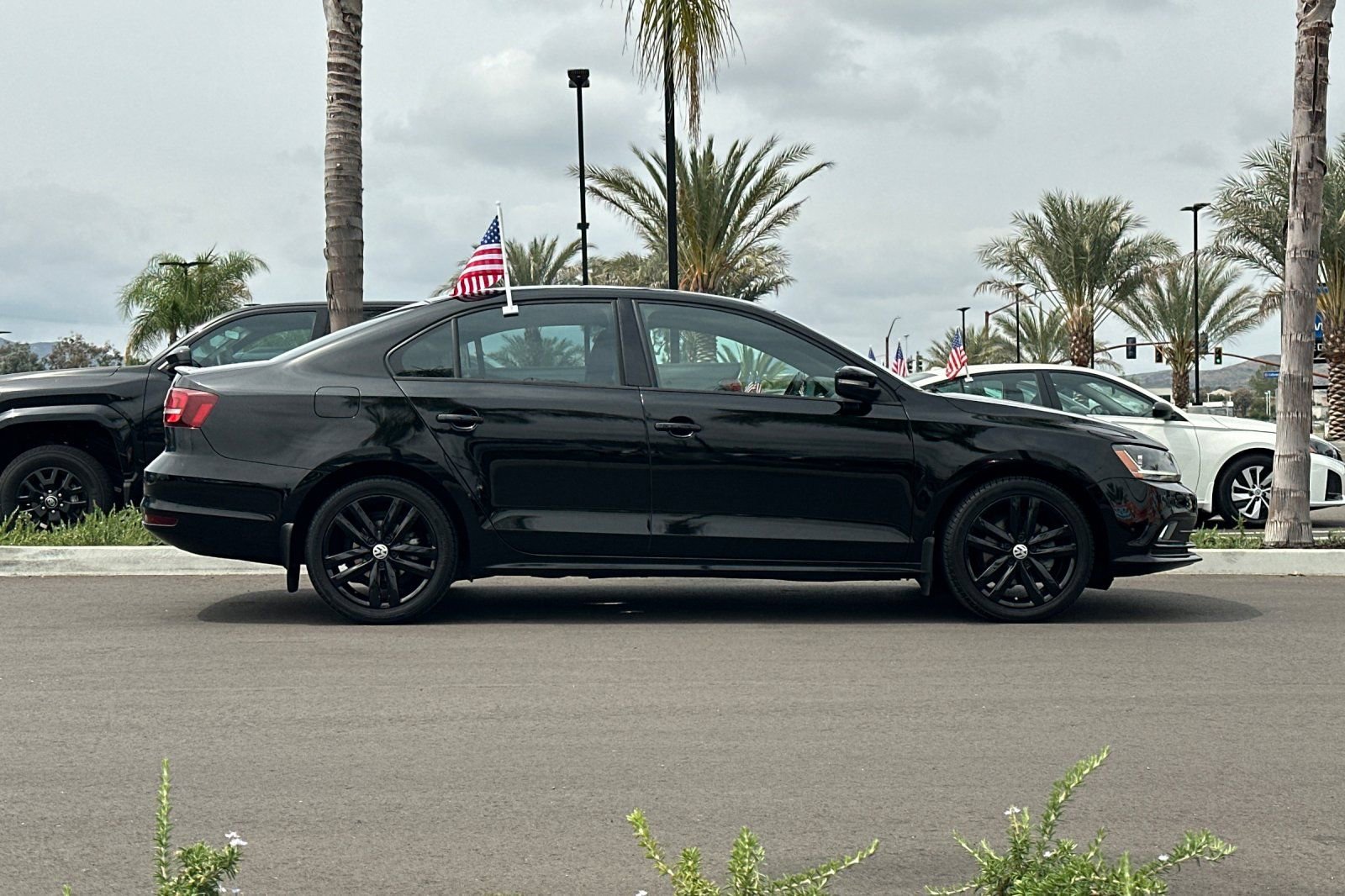 Used 2018 Volkswagen Jetta Sport image 3