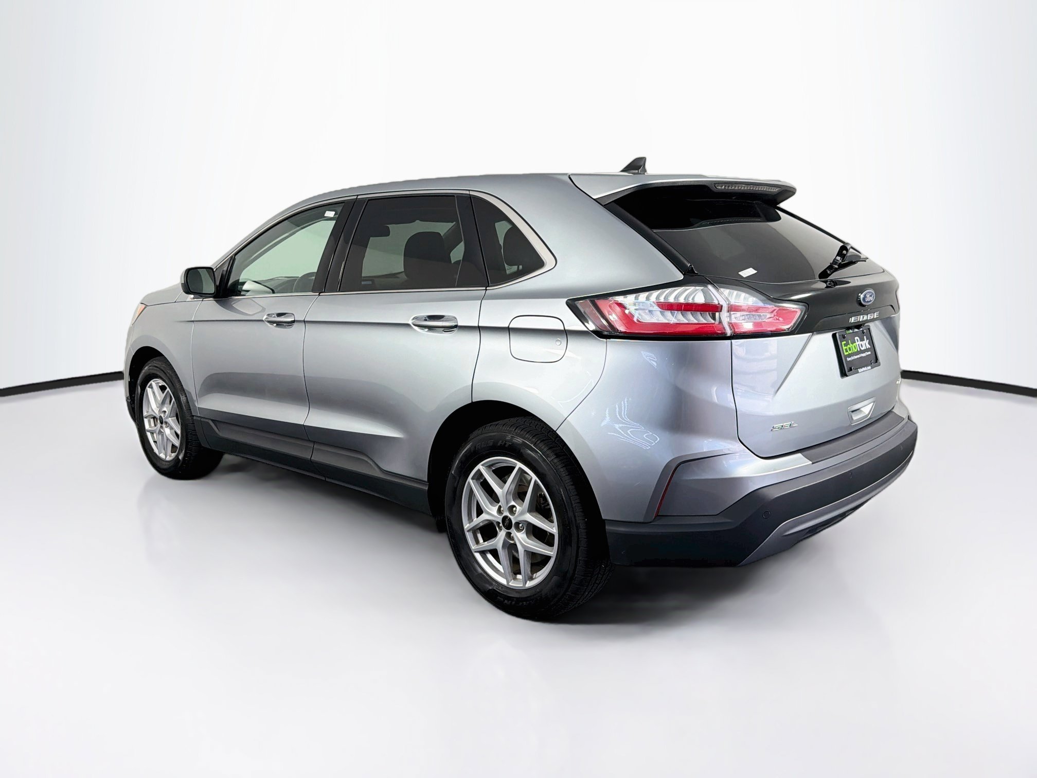 Used 2024 Ford Edge SEL AWD/4WD image 5