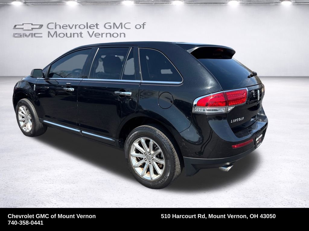 Used 2012 Lincoln MKX AWD image 3