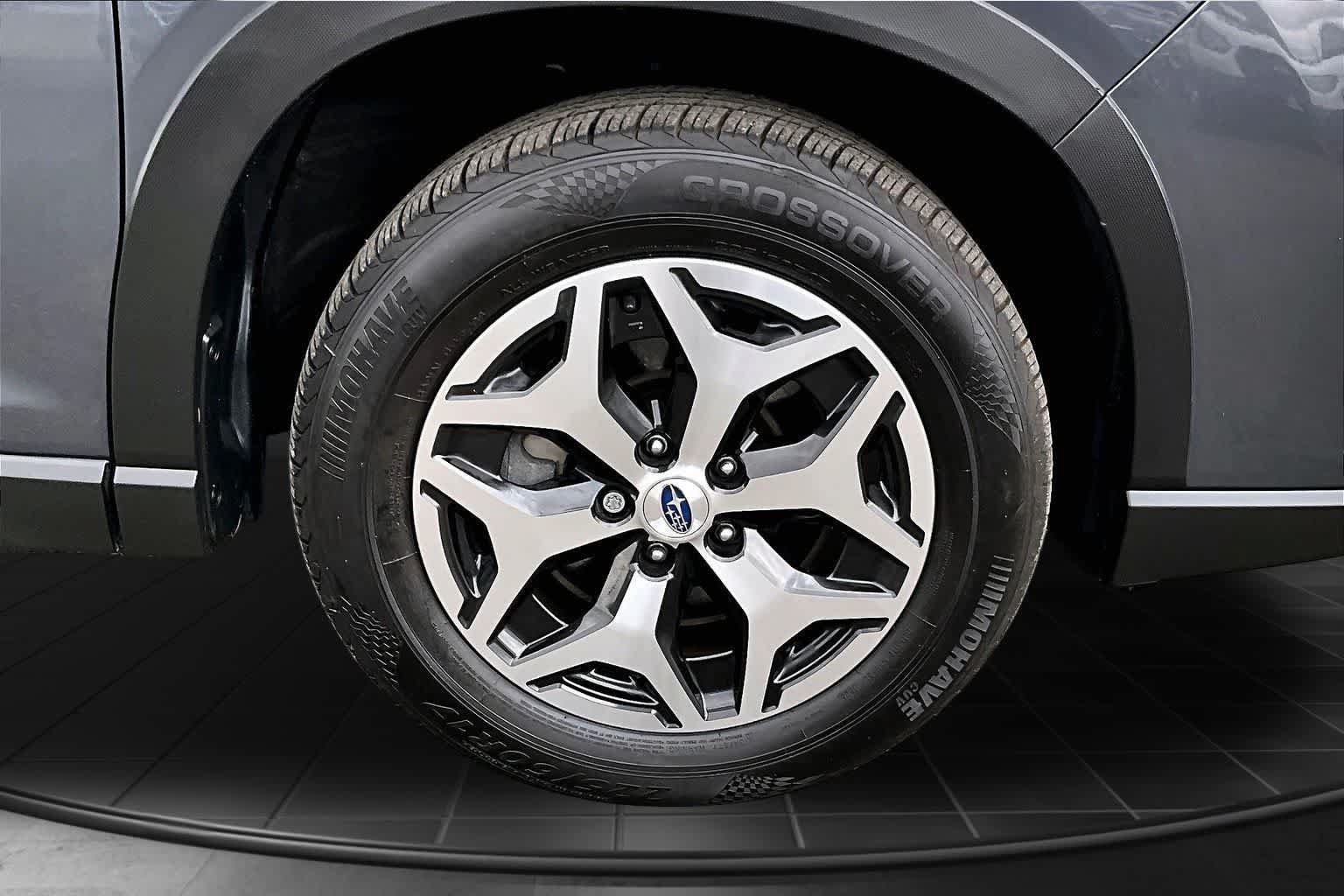Used 2020 Subaru Forester Premium w/ Popular Package #1 AWD/4WD image 34