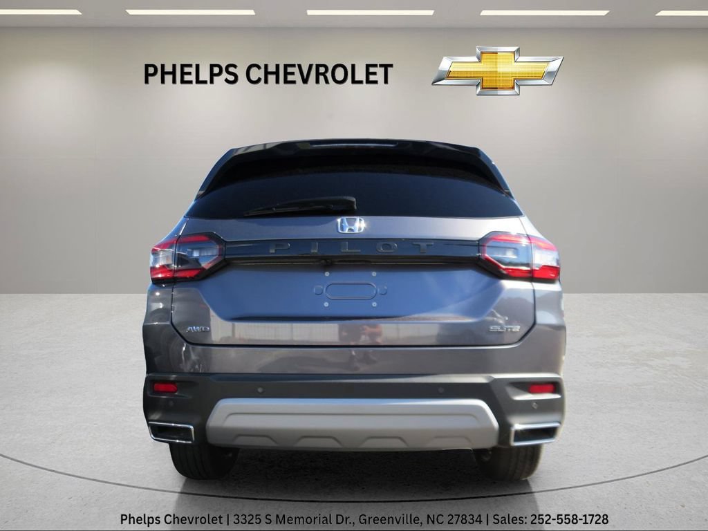 Used 2025 Honda Pilot Elite image 8