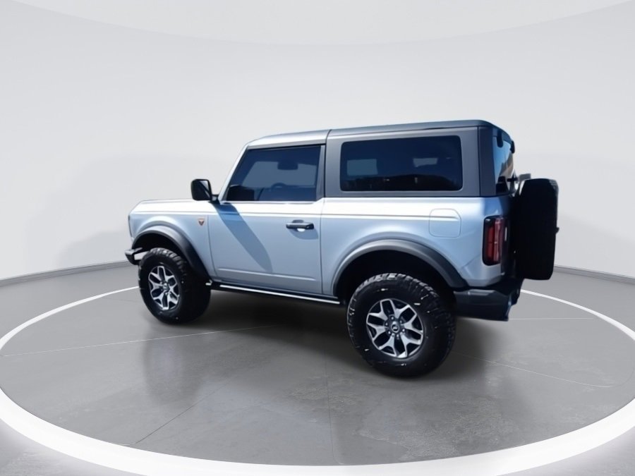 Used 2022 Ford Bronco Badlands image 6