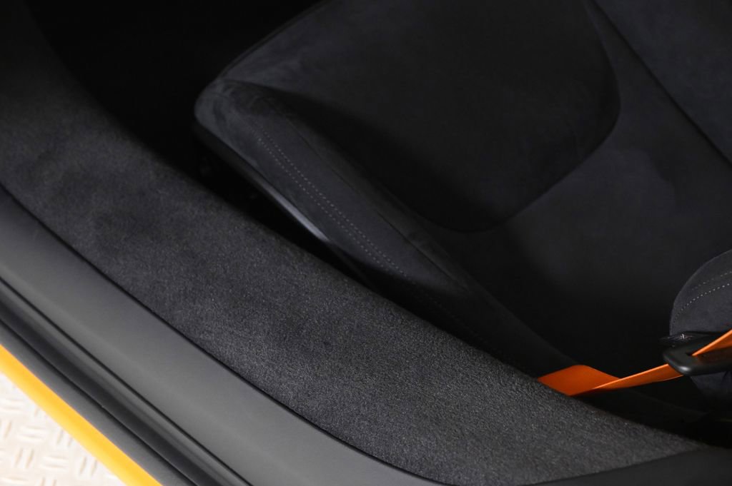 New 2026 McLaren Artura Spider image 19