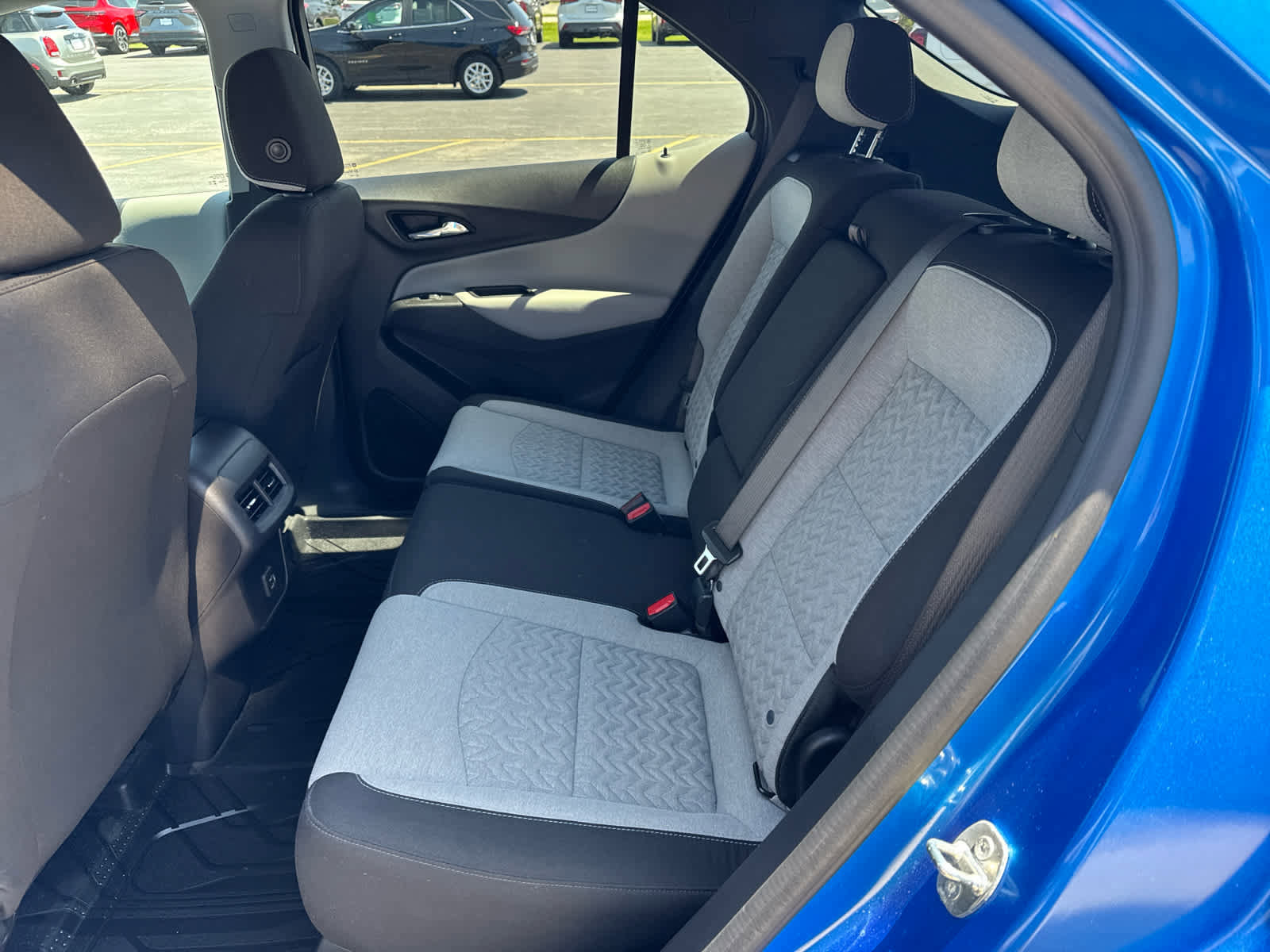 Used 2024 Chevrolet Equinox LS w/ LS Convenience Package image 16