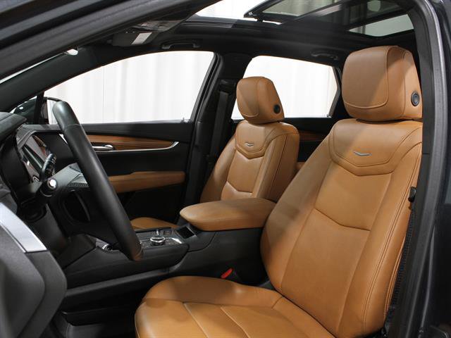 Certified 2022 Cadillac XT5 Premium Luxury image 5