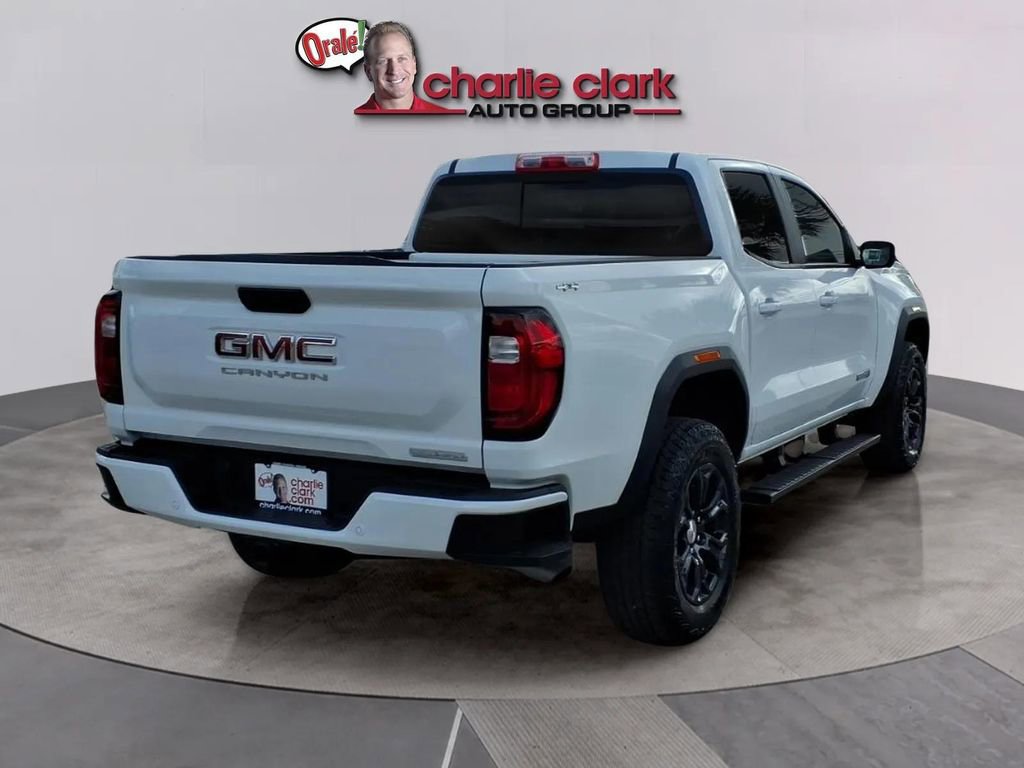 Used 2024 GMC Canyon Elevation w/ Elevation Premium Package image 6