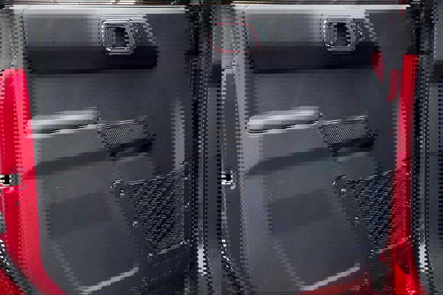 Certified 2025 Ford Bronco Badlands AWD/4WD image 21