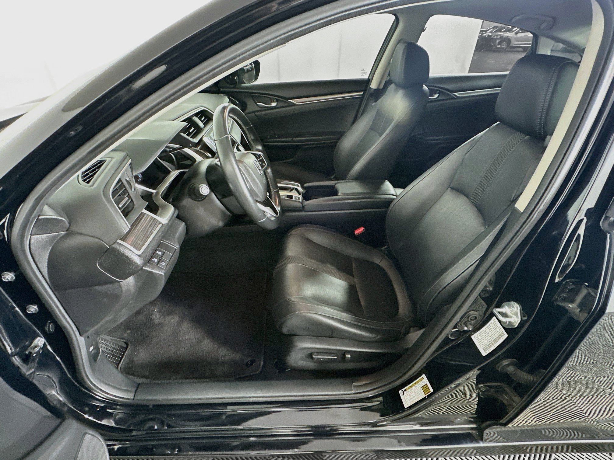 Used 2021 Honda Civic EX-L image 13