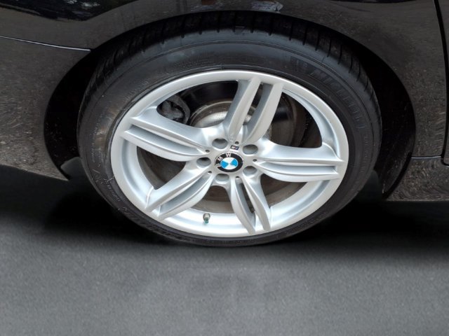 Used 2013 BMW 535i xDrive Sedan AWD/4WD image 9