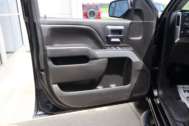 Used 2018 Chevrolet Silverado 1500 LT w/ All Star Edition AWD/4WD image 17
