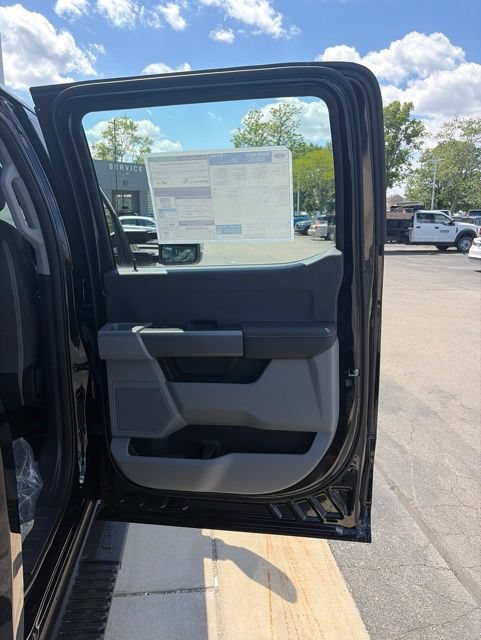 New 2026 Ford F250 XL w/ STX Appearance Package AWD/4WD image 21